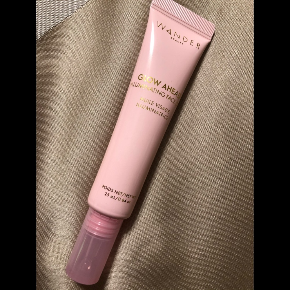 Wander Glow Ahead Face Oil